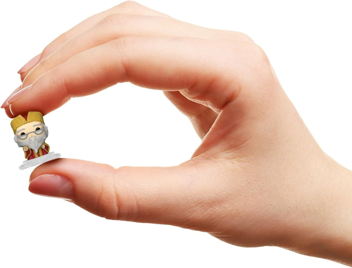 HOGWARTS CASTLE WITH ALBUS DUMBLEDORE & LUNA LOVEGOOD | Harry Potter | Funko Bitty POP! Display