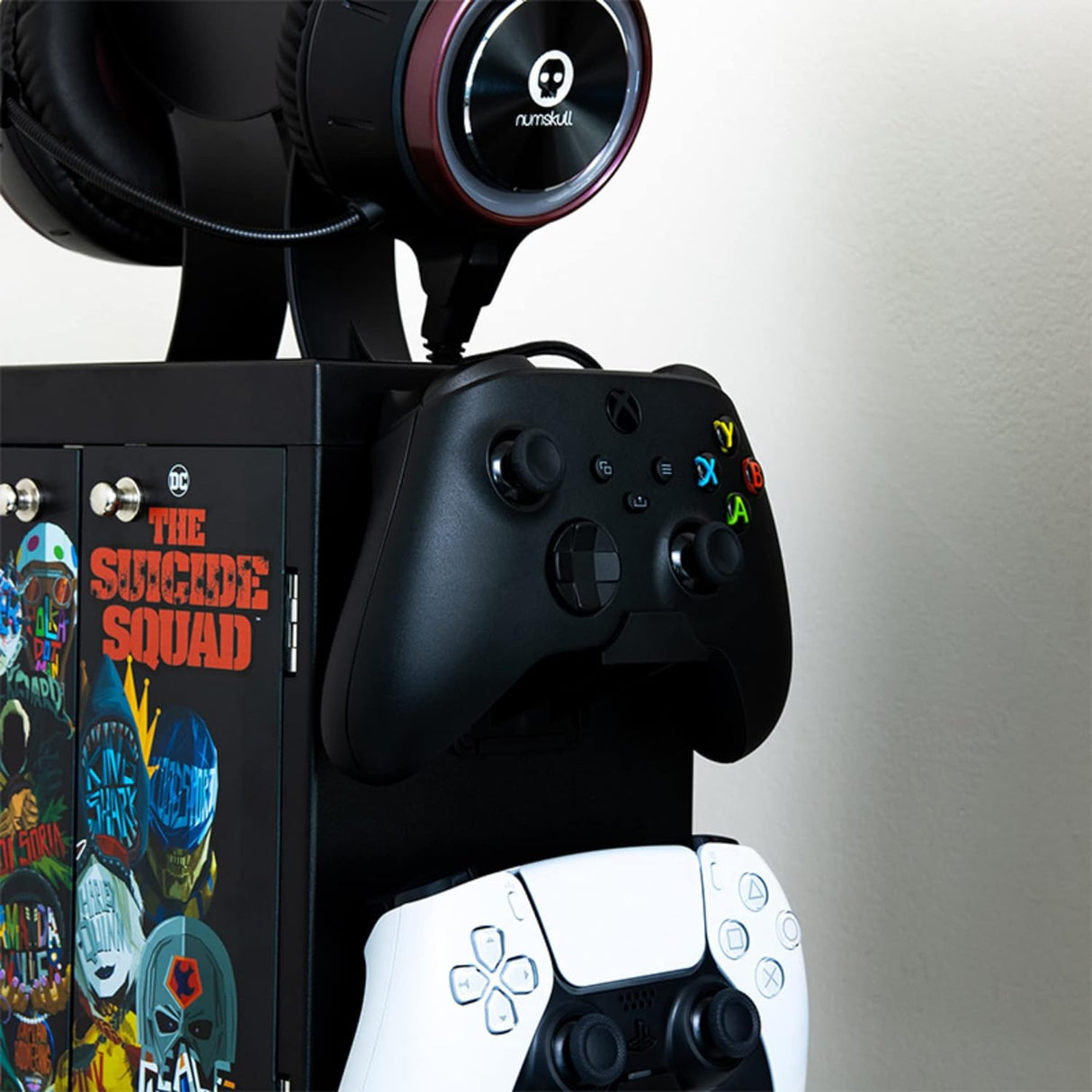 Official SUICIDE SQUAD Gaming Locker | Numskull
