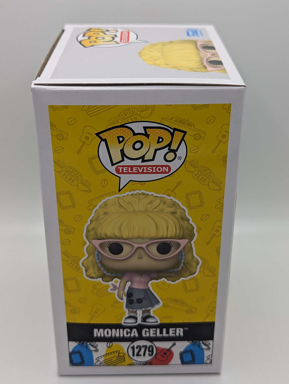 Funko Pop Television | Friends | Monica Geller (Waitress Wig) #1279 | Chase