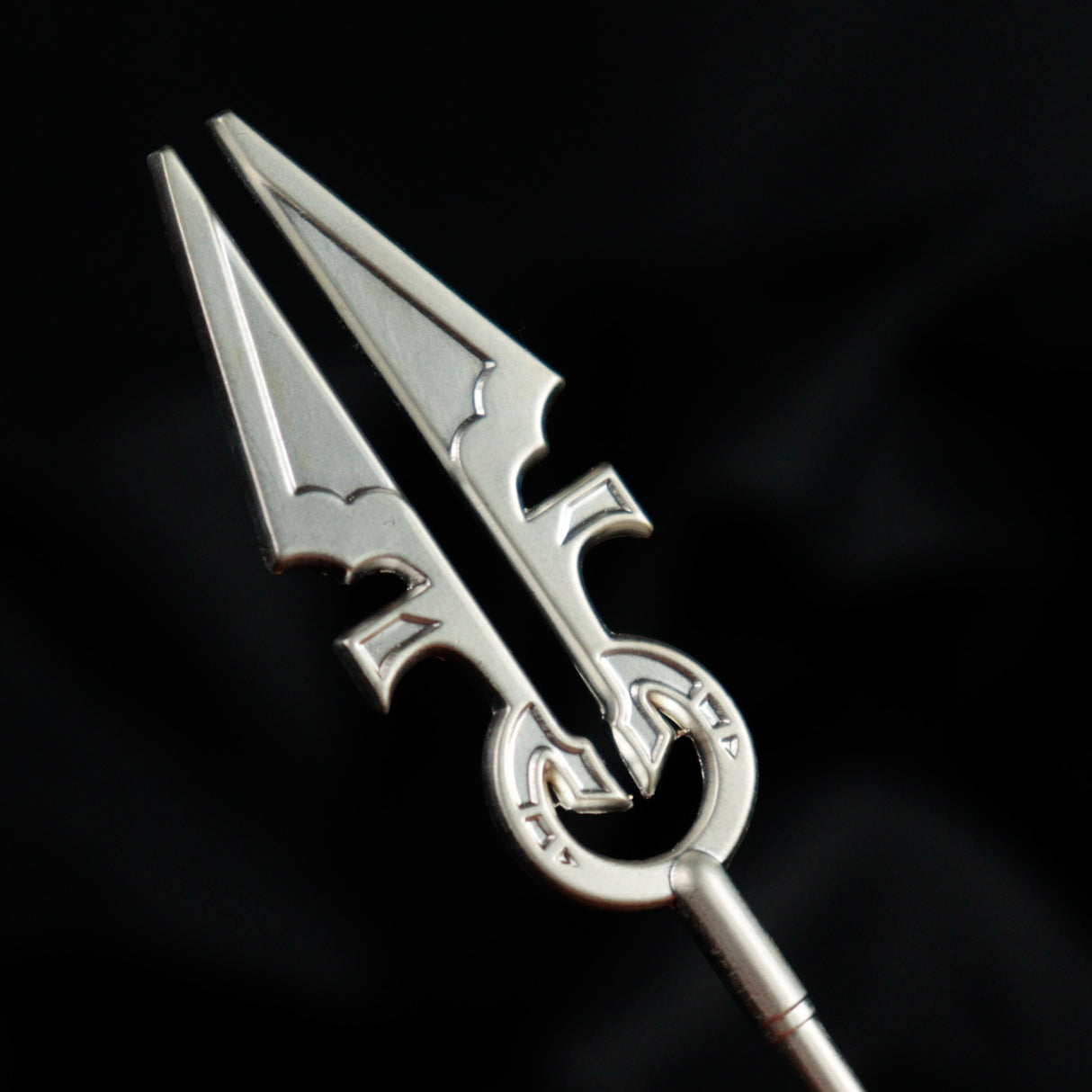 Magic: The Gathering .999 Silver Plated AVACYN Moonsilver Spear Limited Edition Mini Replica