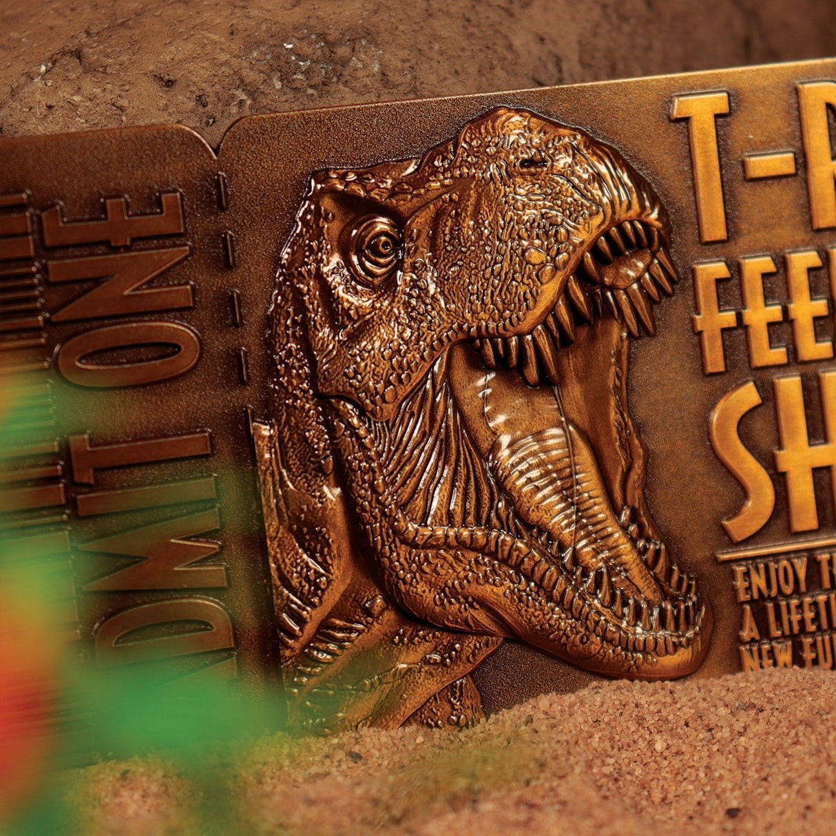 T-REX FEEDING SHOW | Jurassic Park | Limited Edition