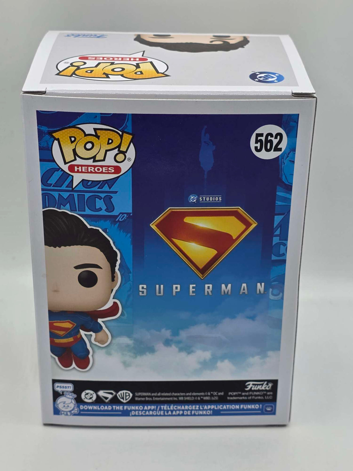 Slight Damaged Box | SUPERMAN (2025) | Funko Pop Heroes #562