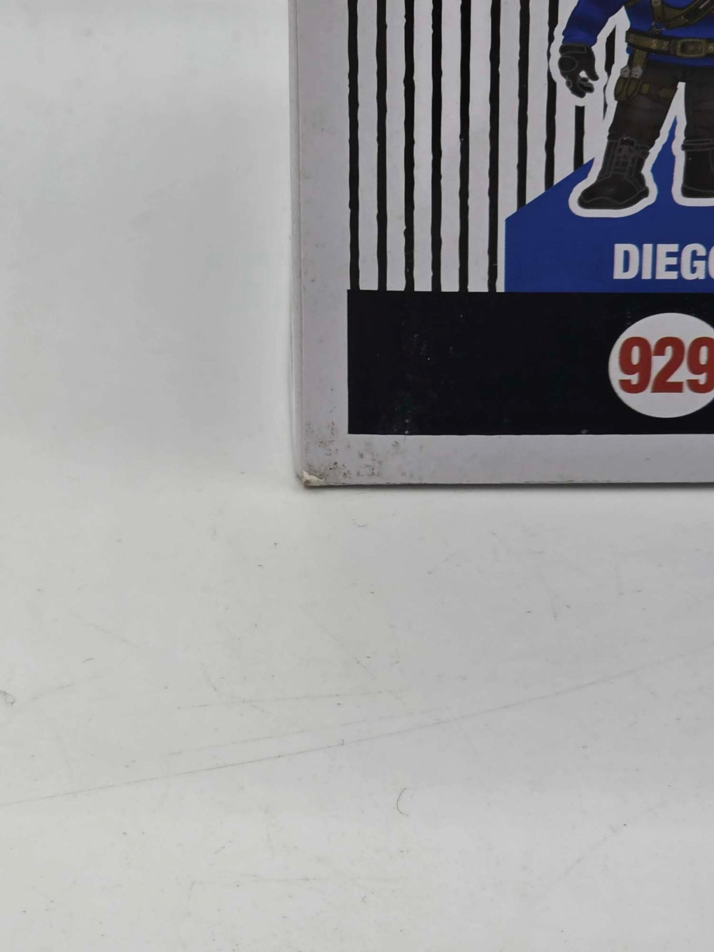 Damaged Box | DIEGO | The Umbrella Academy | Funko Pop Television #929