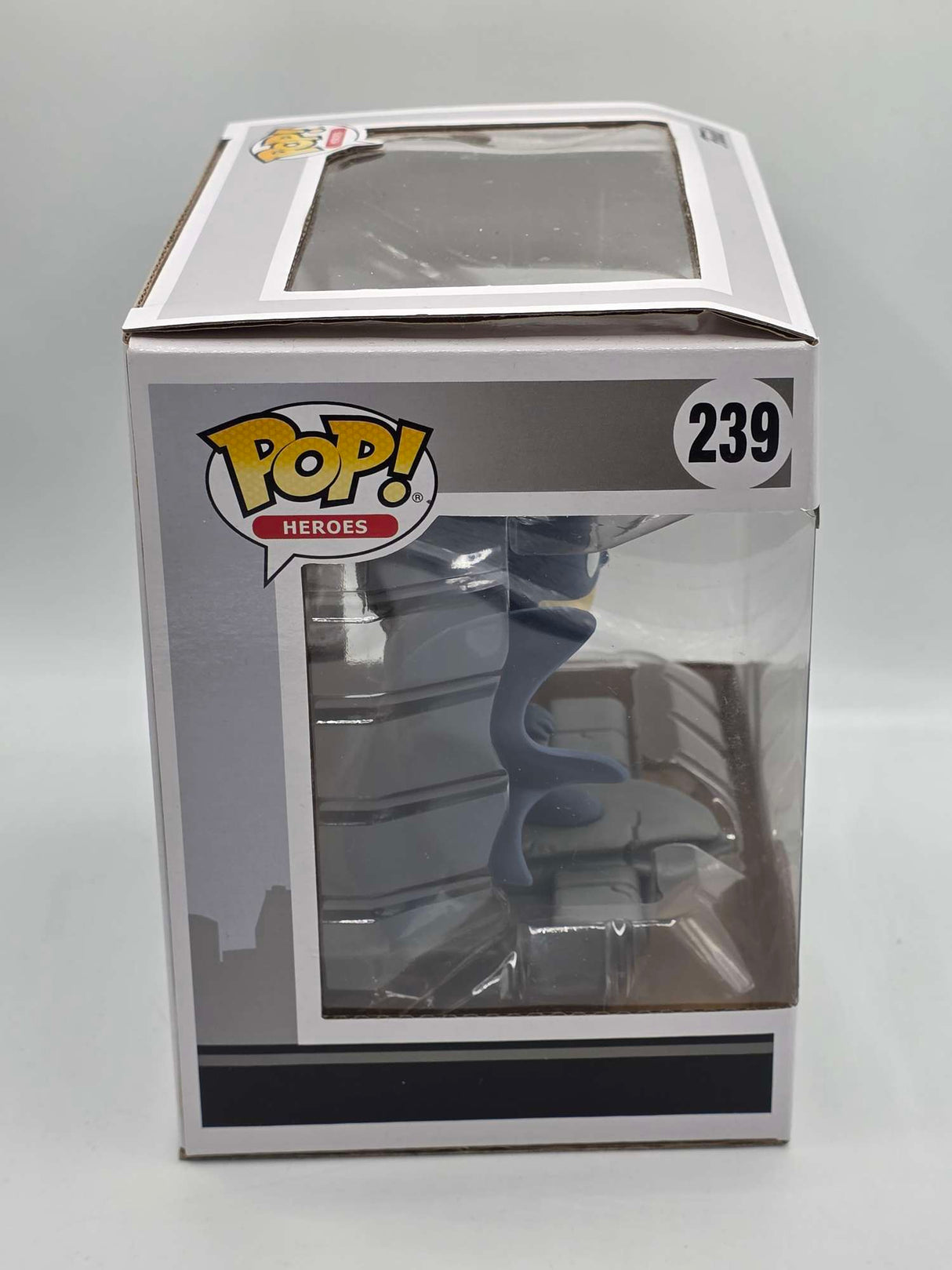 Damaged Box | BATMAN HUSH GARGOYLE | Funko Pop Heroes Deluxe by Jim Lee #239