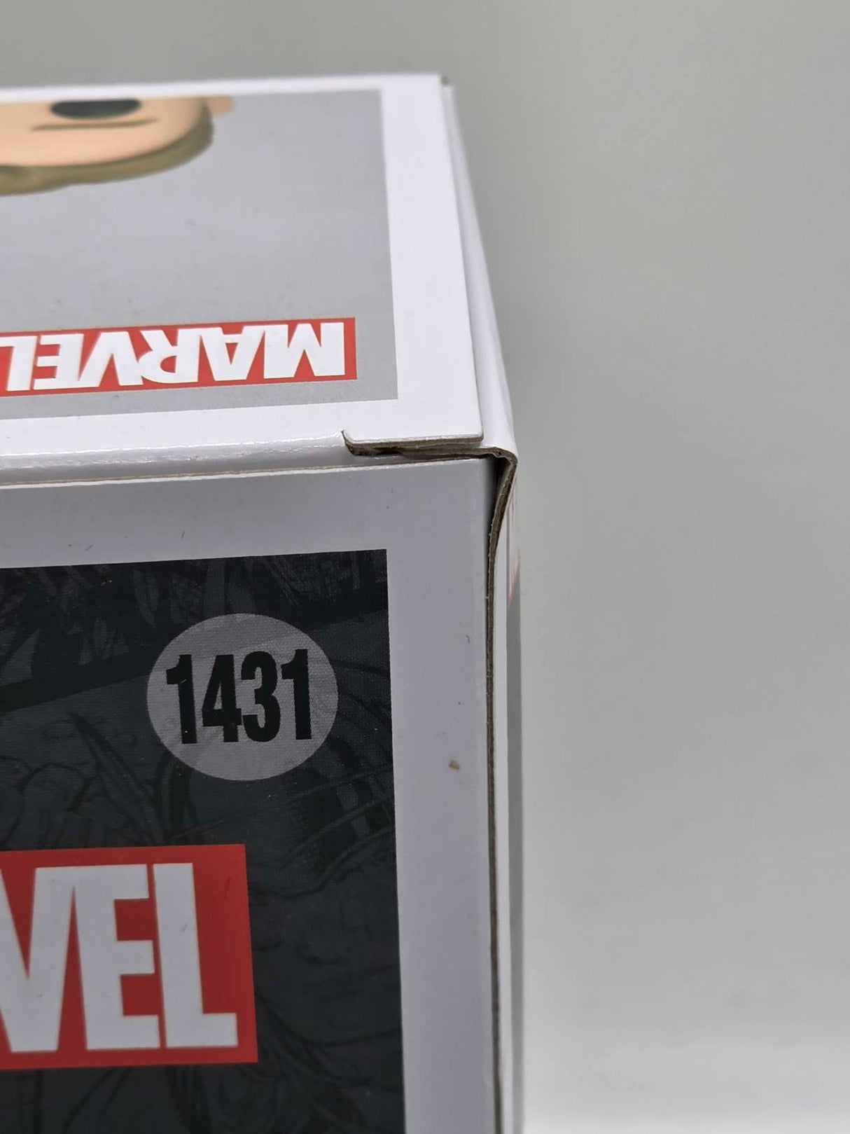 Damaged Box | STEVE ROGERS / CAPTAIN AMERICA | Split | Funko Pop Marvel #1431