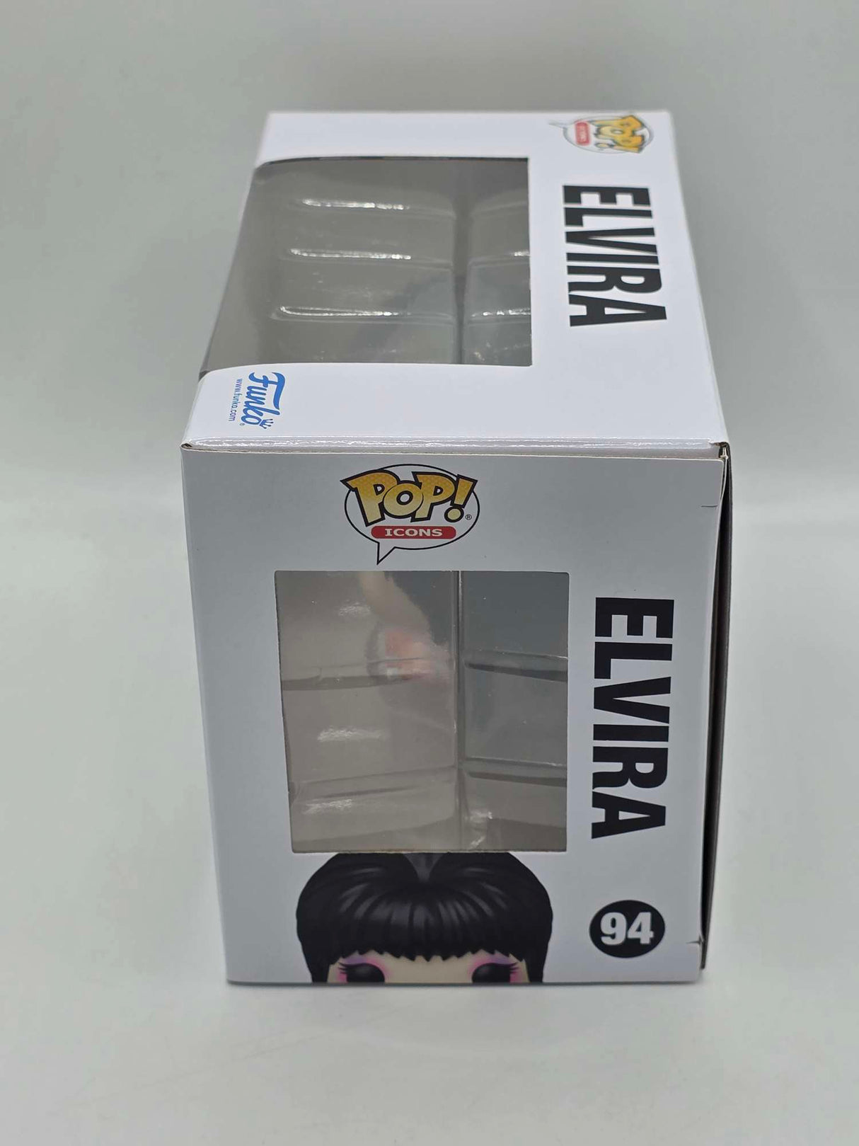 ELVIRA WITH PUMPKINS | Elvira Mistress Of The Dark | Funko Pop Icons #94