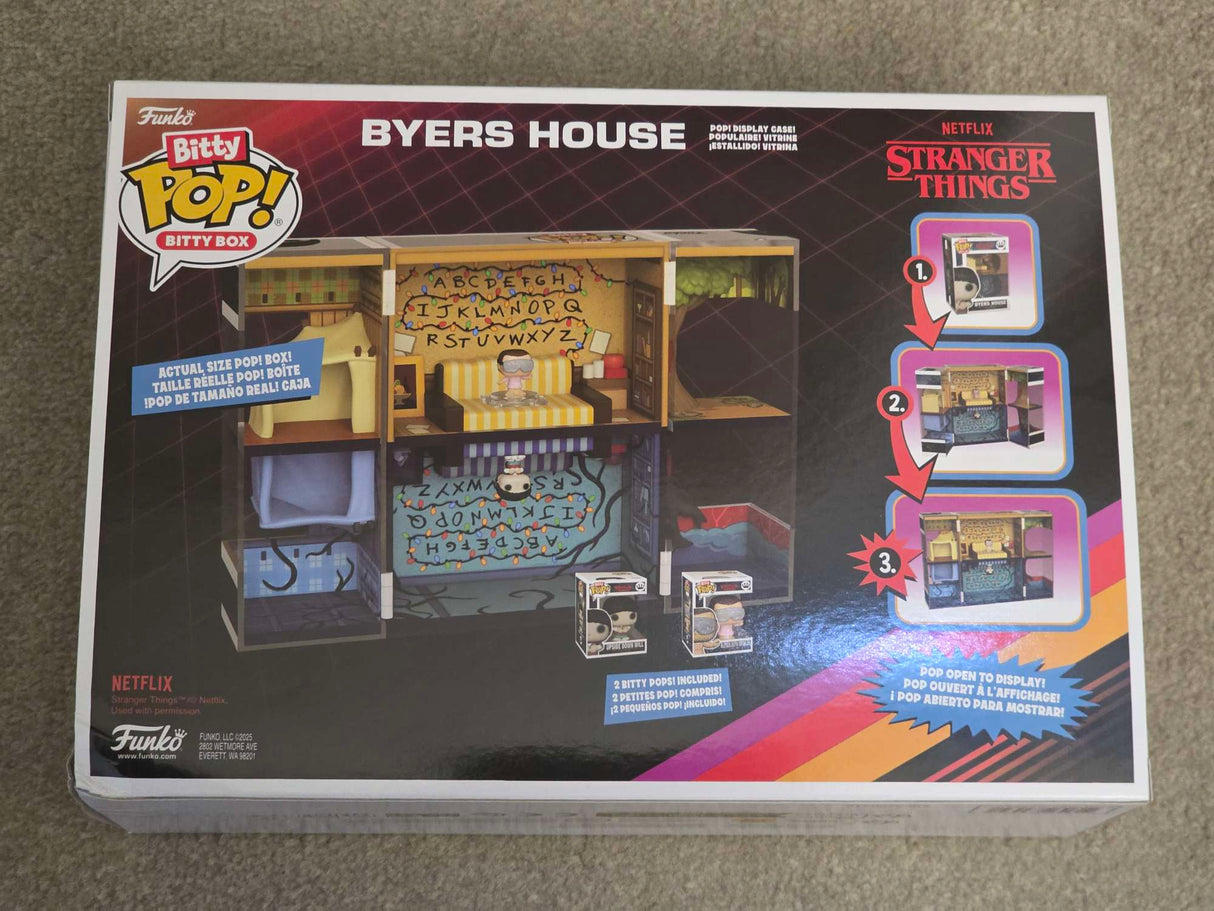 Damaged Box | BYERS HOUSE PLAYSET & 2 FIGURES | Display Case with Interior Scene & Storage | Funko Bitty POP! Boxes