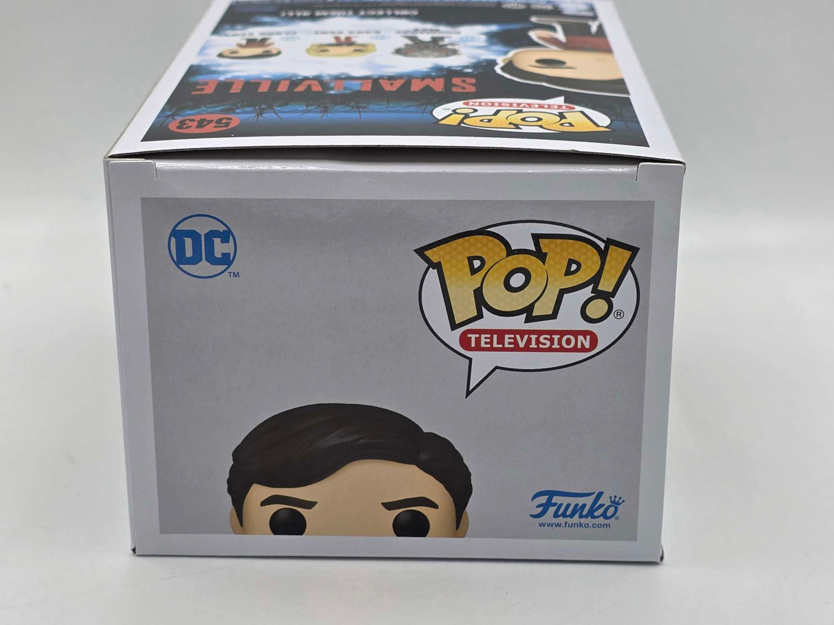 CLARK KENT (RED JACKET) | Smallville | Funko Pop Television #543