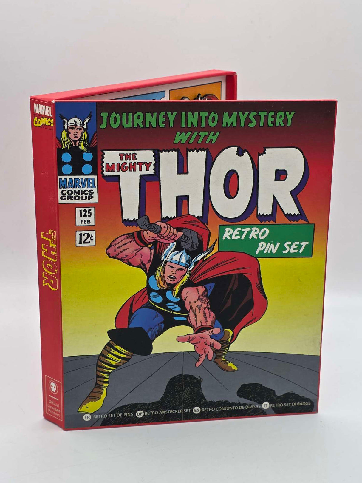 Official Marvel Retro| Comic Pin Badge Set | Thor