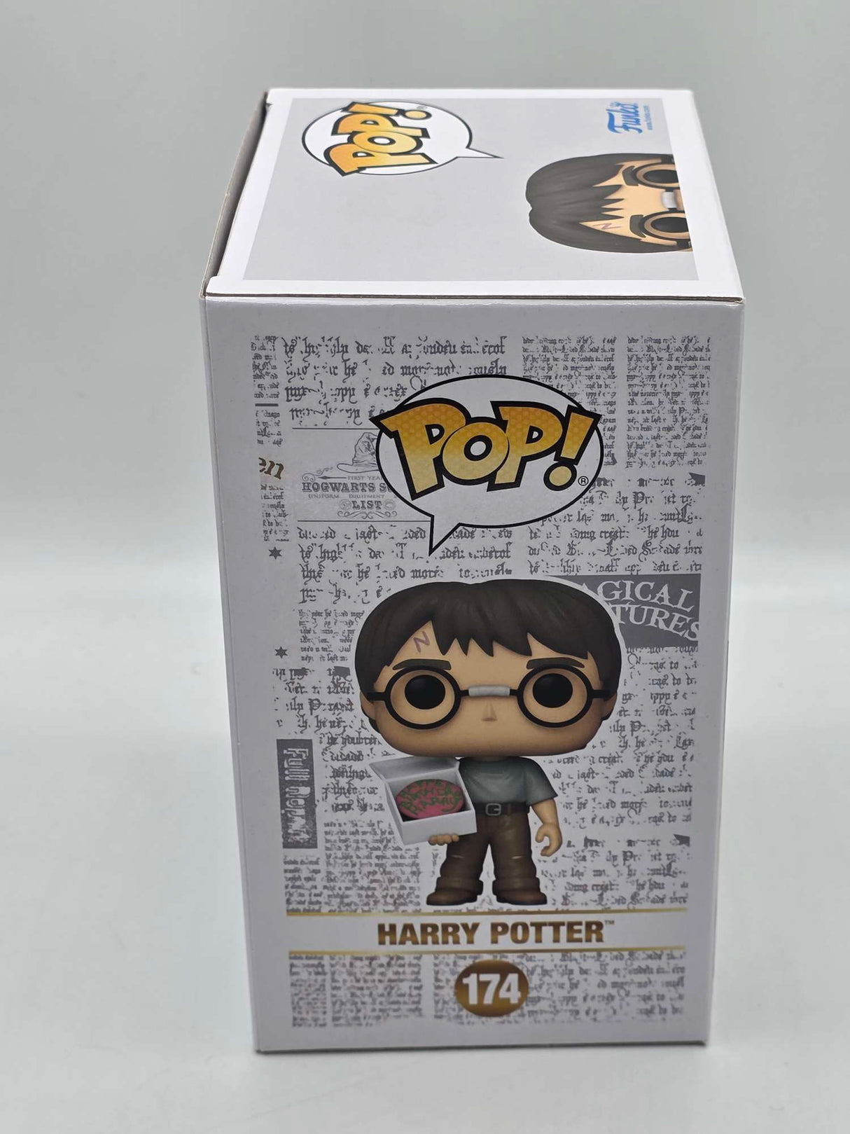 HARRY POTTER (WITH BIRTHDAY CAKE) | Funko Pop Harry Potter #174