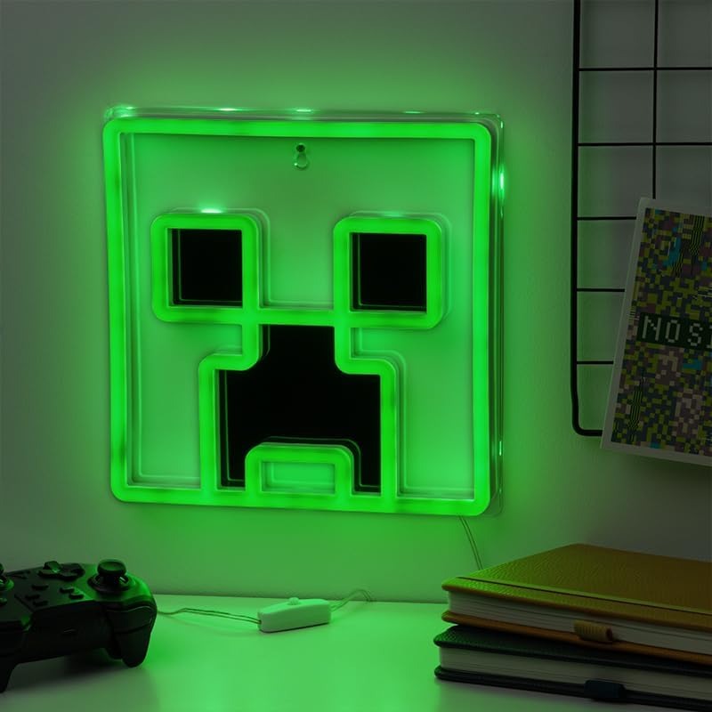 Paladone Minecraft | Creeper LED Wall-Mountable Light | Officially Licensed