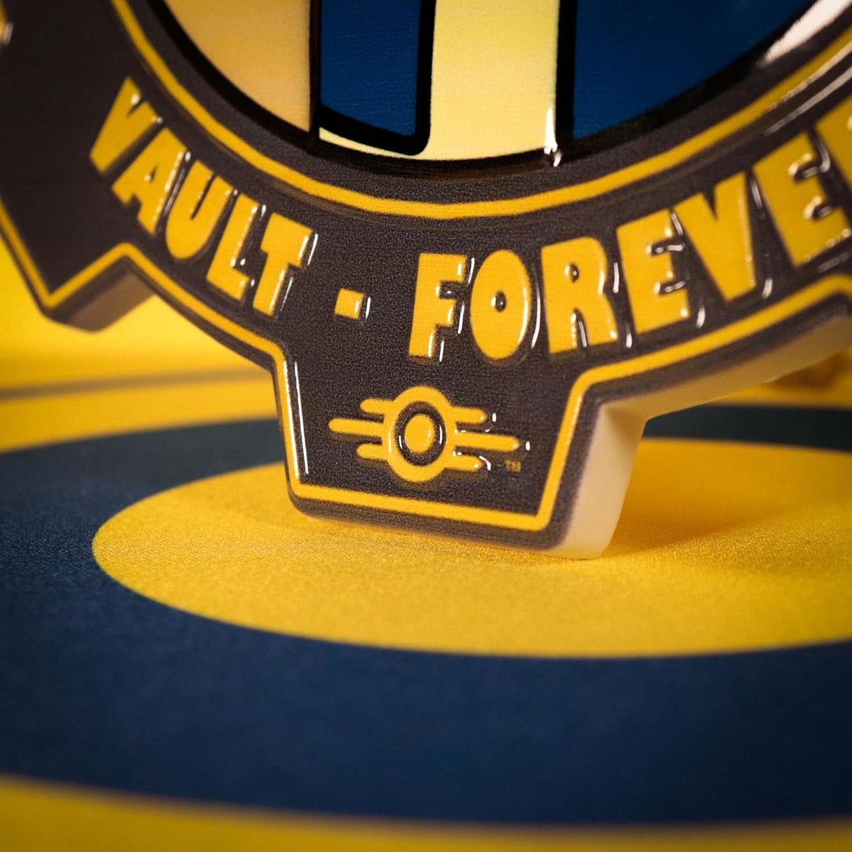 Fanattik Fallout VAULT BOY Resin Display Plaque