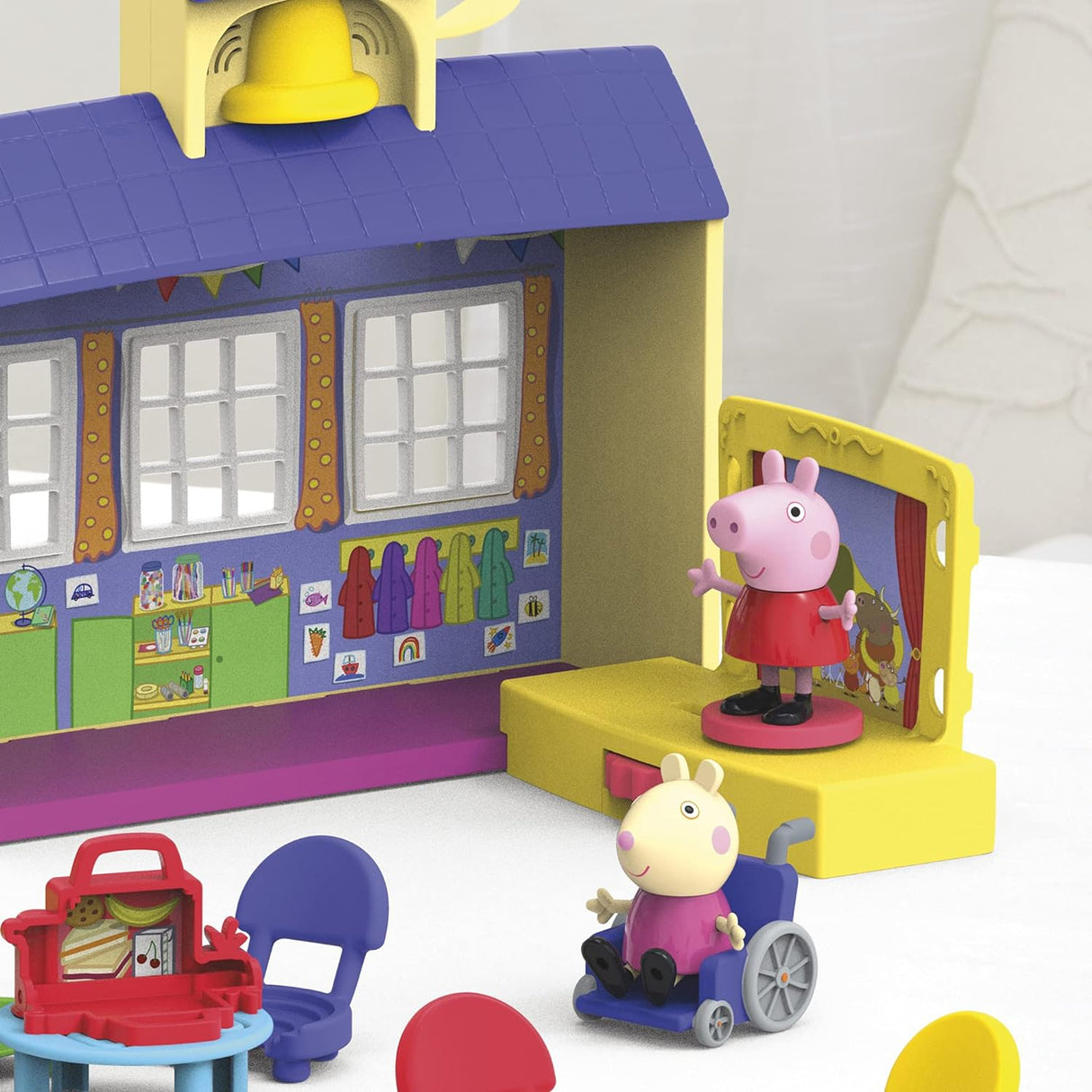 Hasbro | Peppa Pig | Peppa's School Playgroup Preschool Toy