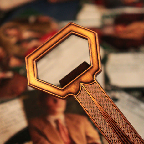 ARKHAM HORROR Clover Club | Bottle Opener
