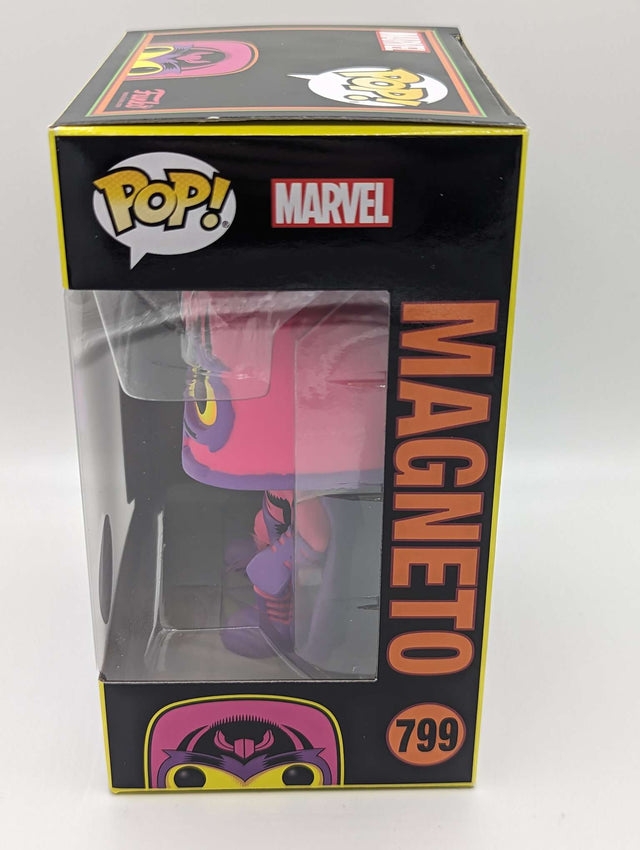 Funko Pop Marvel | Magneto (Black Light) #799