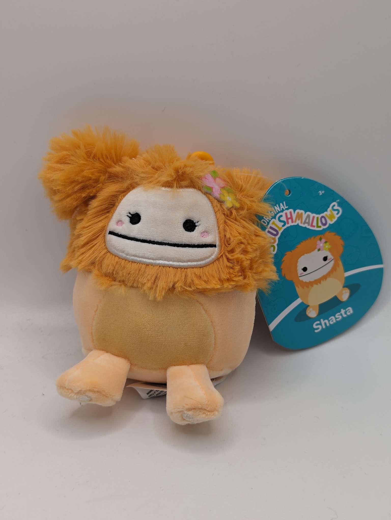 Ever winter bigfoot clip squishmallow selling 3.5