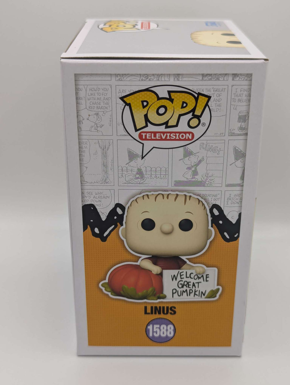 Linus ( with Pumpkin) | Peanuts | Funko Movies | #1588