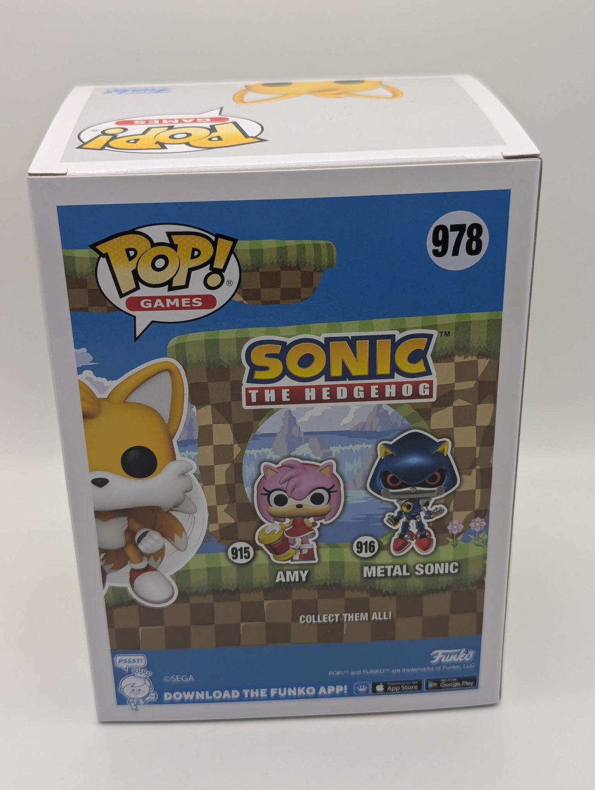 Damaged Box | Tails (Flying) | Sonic The Hedgehog | Funko Pop Games #978 | Chase Flocked