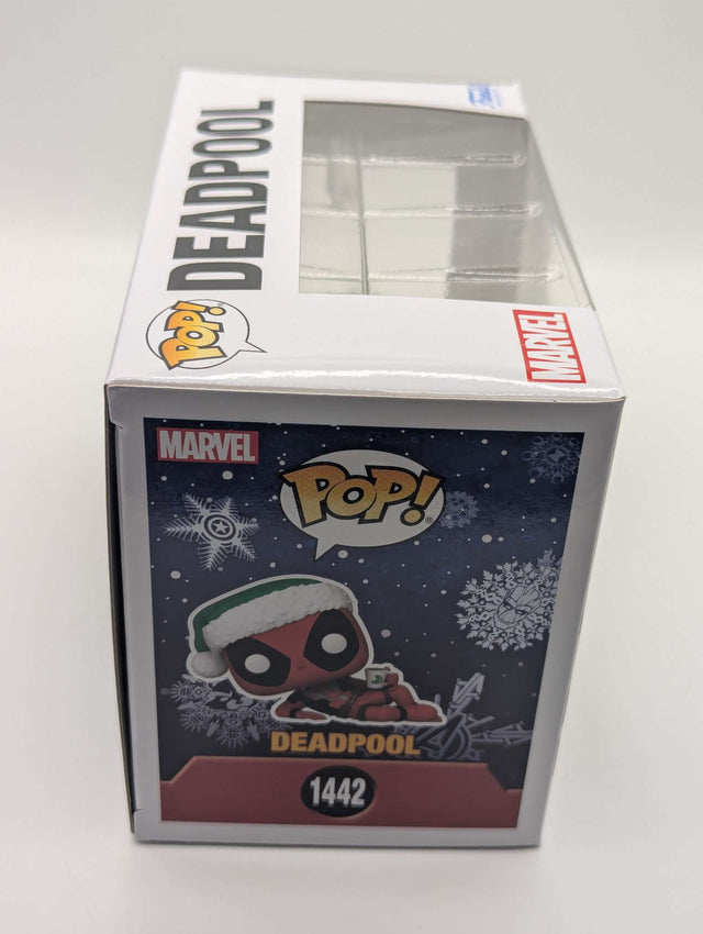 Deadpool (with Hot Cocoa) | Funko Pop Marvel Holiday #1442