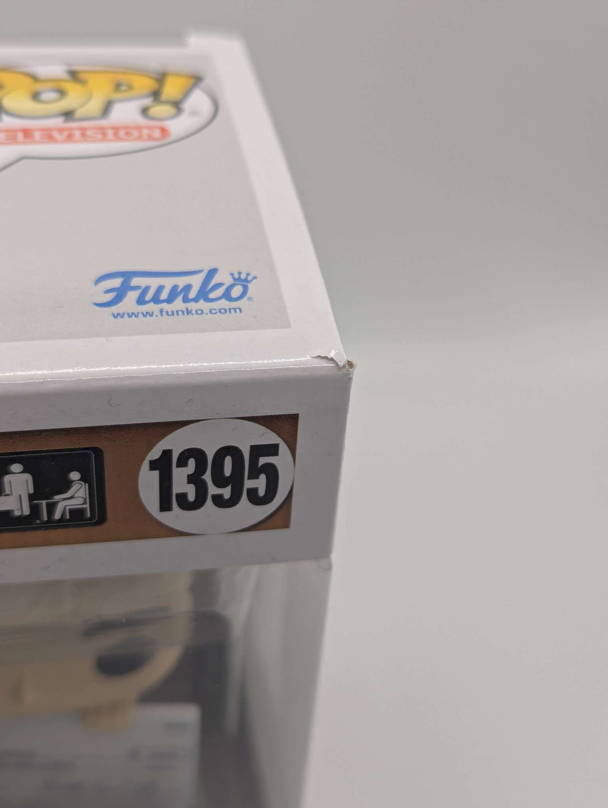 Damaged Box | Funko Pop Television | The Office | Michael with Check #1395