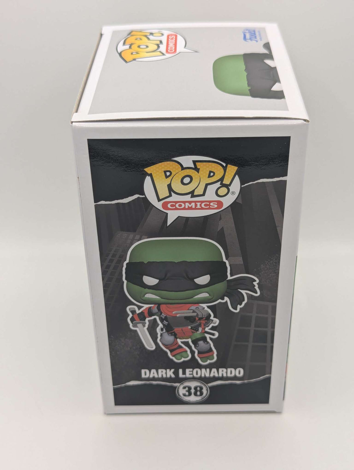 Damaged Box | DARK LEONARDO | Teenage Mutant Ninja Turtles TMNT | Funko Pop Comics #38