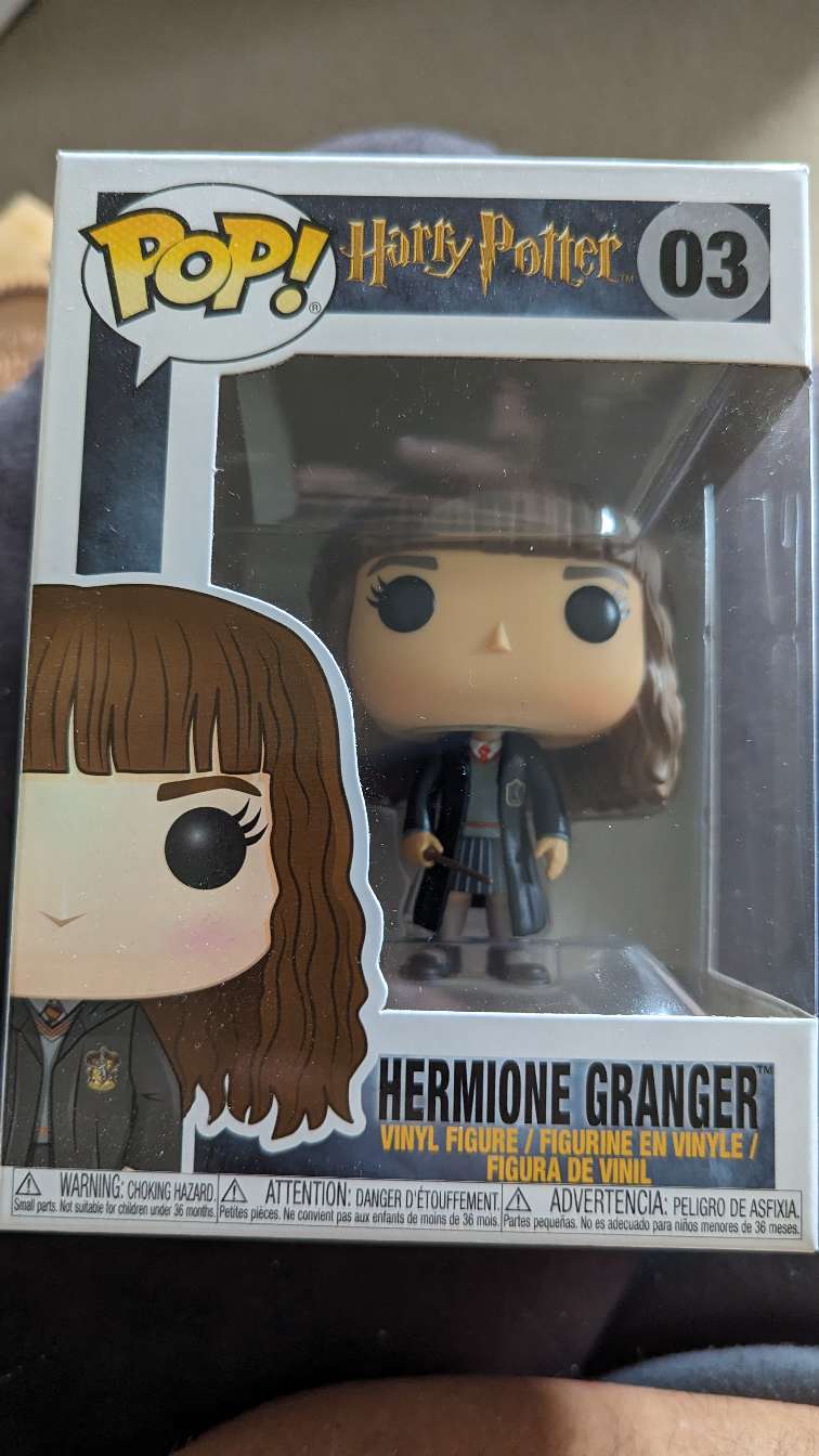 Harry Potter POP! Movies Vinyl figurine Hermione w/Wand 9 cm