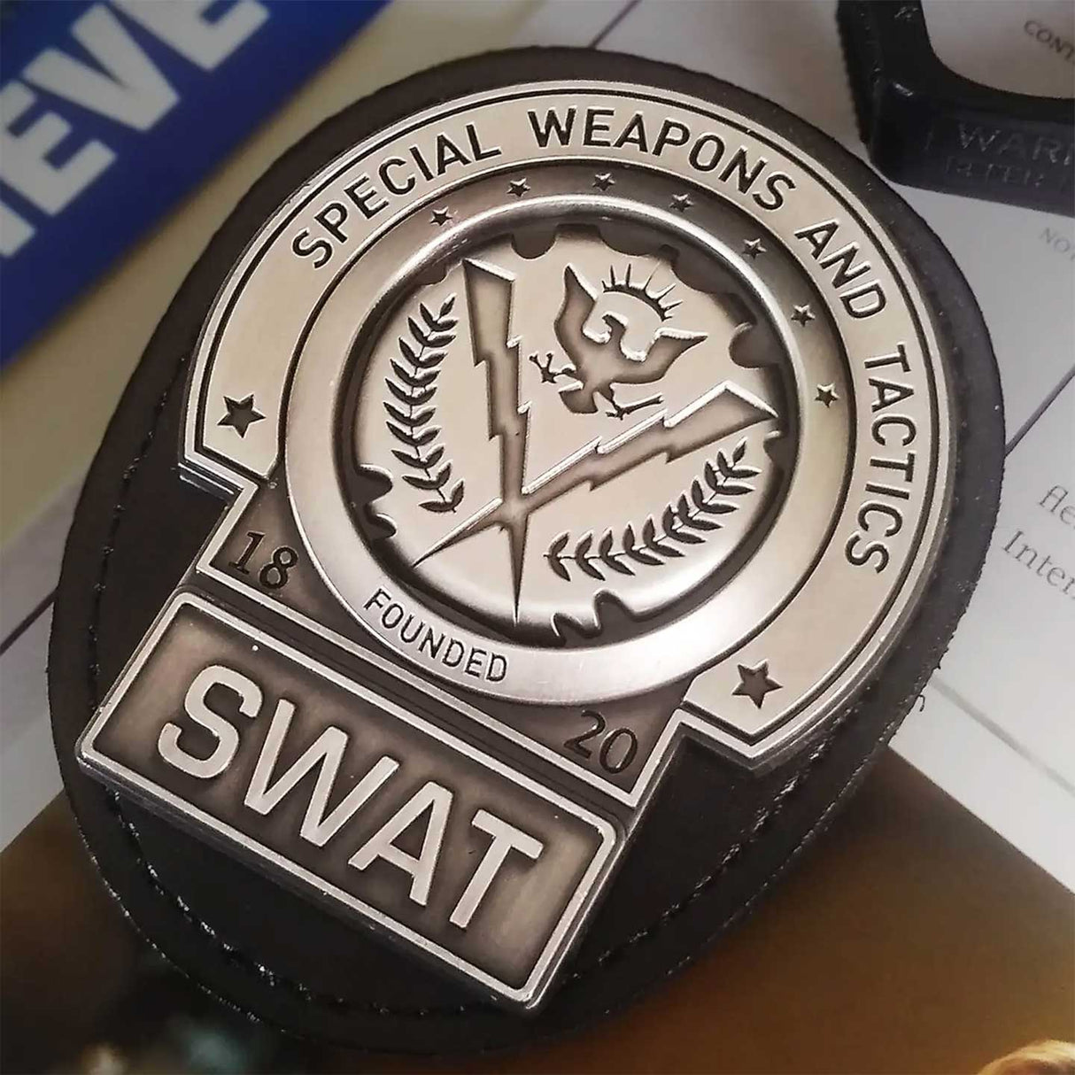 Batman The Dark Knight Trilogy GOTHAM CITY SWAT Replica Badge and Belt Clip