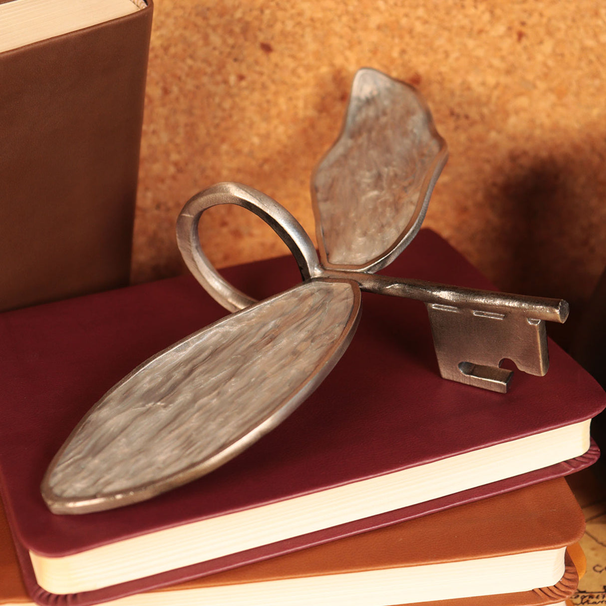 Harry Potter PROFESSOR FLITWICK ENCHANTED WINGED KEY Limited Edition Prop Replica