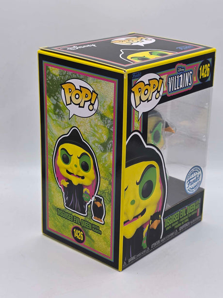 DISGUISED EVIL QUEEN (WITH RAVEN) | Blacklight | Funko Pop Disney Villains #1426