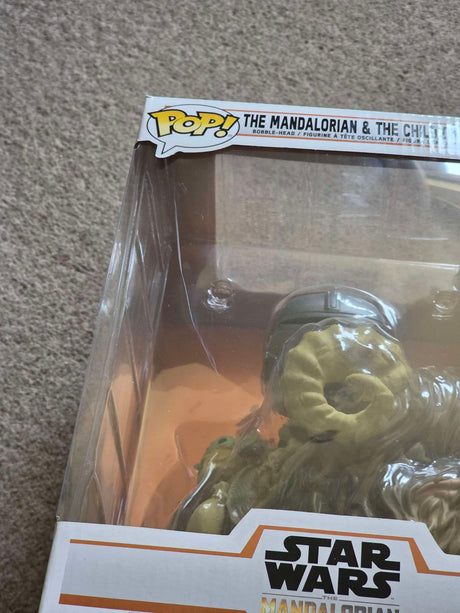 Damaged Box | THE MANDALORIAN AND THE CHILD ON BANTHA | Funko Pop Star Wars #416