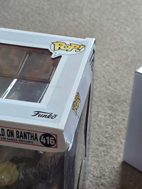 Damaged Box | THE MANDALORIAN AND THE CHILD ON BANTHA | Funko Pop Star Wars #416