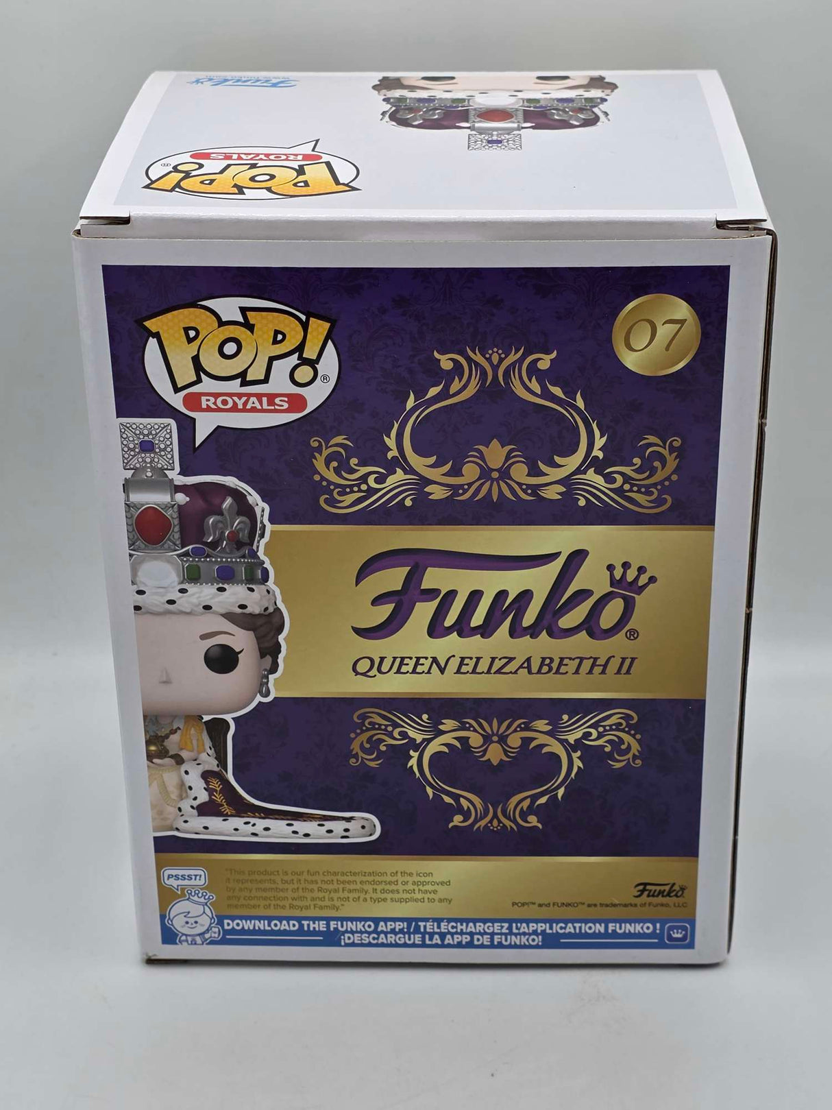 Funko Pop! Royals QUEEN ELIZABETH II #07 Coronation Figure