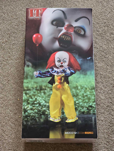PENNYWISE | IT The Movie 1990 | Living Dead Dolls | Mezco