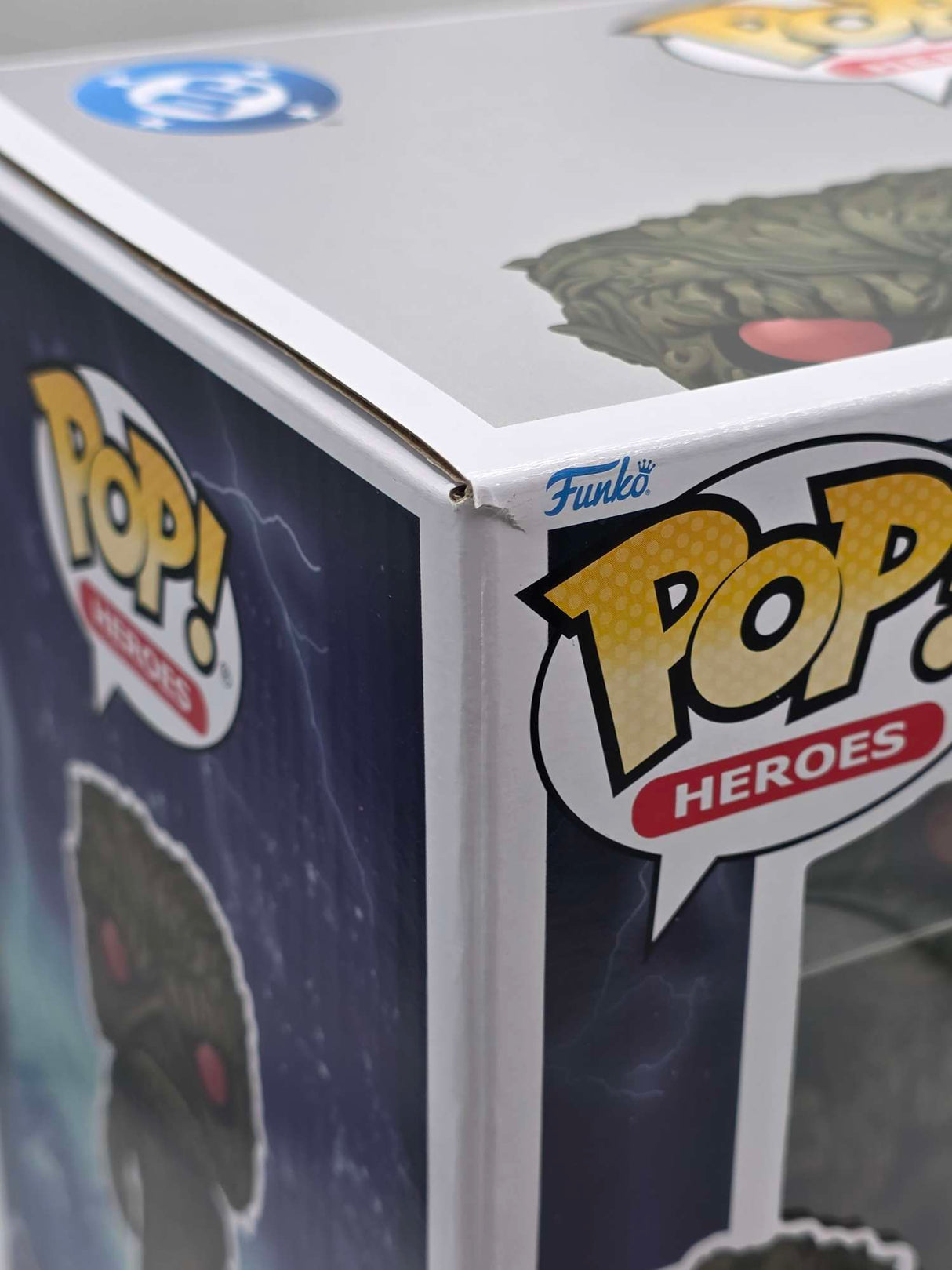 SLIGHT DAMAGED BOX | Funko Pop! Super Heroes Justice League Dark SWAMP THING 6 Inch #624