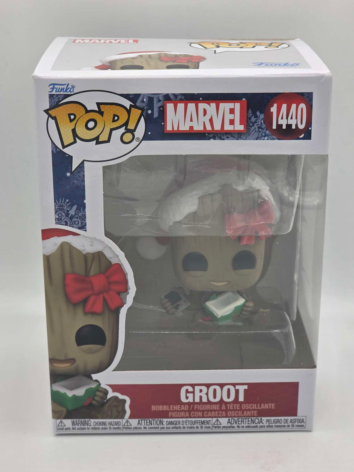 Slight Damaged Box | Groot (with Present) | Funko Pop Marvel Holiday #1440