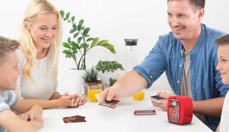 STRANGER THINGS QUIZ | 500 Questions | Top Trumps Card Game