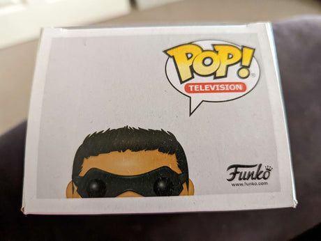 Damaged Box Funko Pop Television - The Umbrella Academy - Diego #929 (6923500912740)