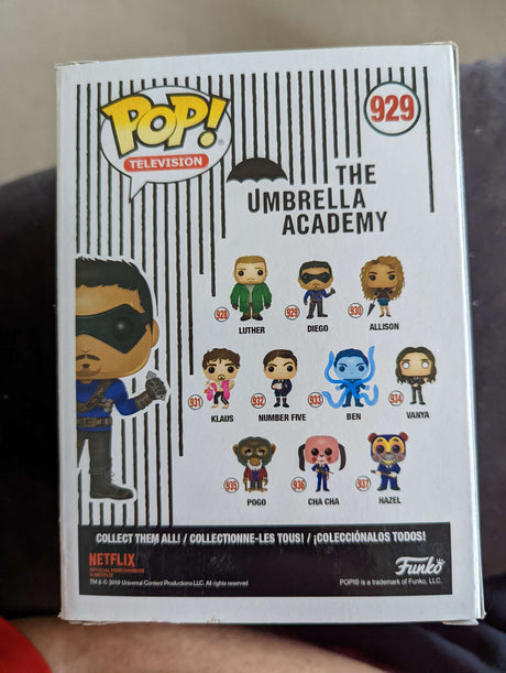 Damaged Box Funko Pop Television - The Umbrella Academy - Diego #929 (6923500912740)