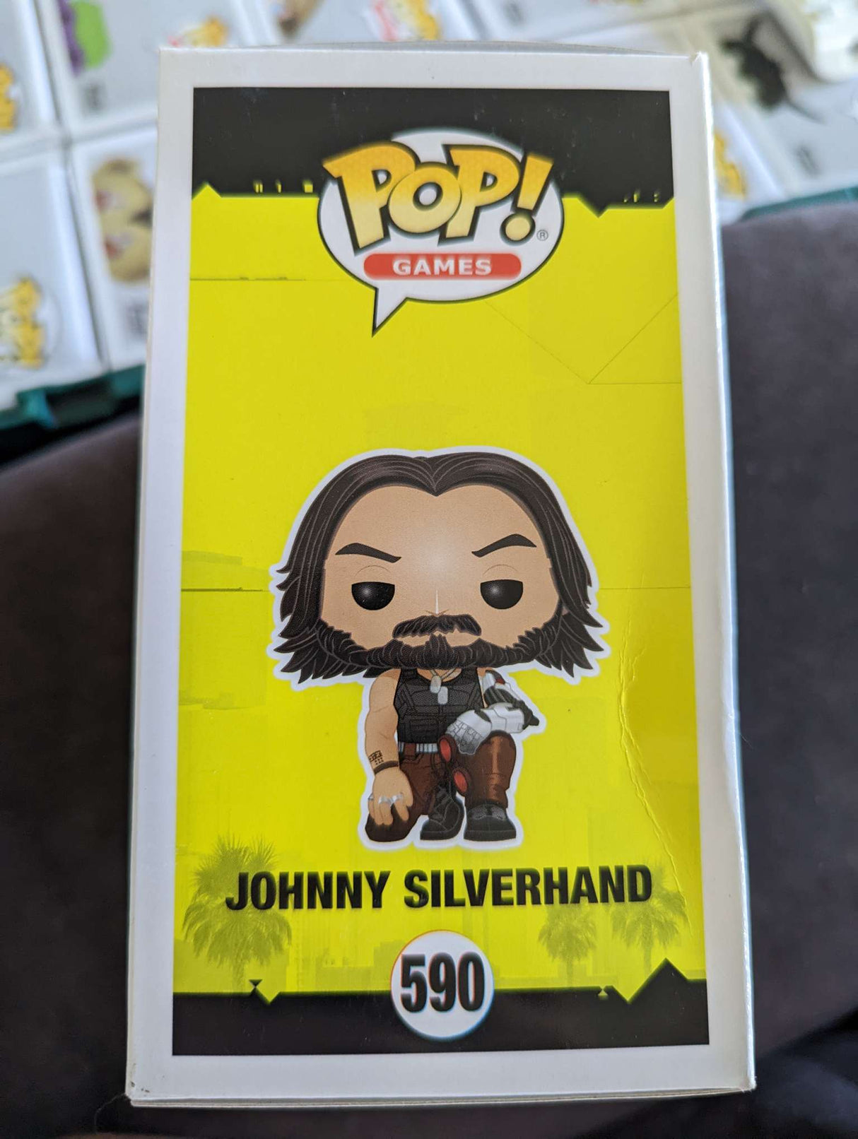 Damaged Box Funko Pop Games - Cyberpunk - Johnny Silverhand (Crouching) #590 (6938965082212)