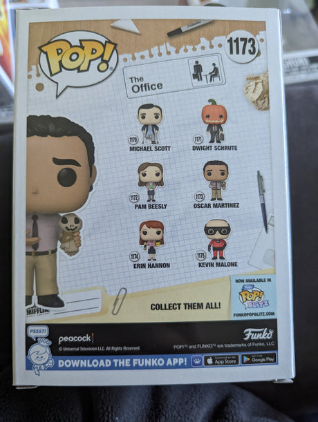 Damaged Box Funko Pop Television - The Office - Oscar Martinez with Scarecrow Doll #1173 (6959442919524)