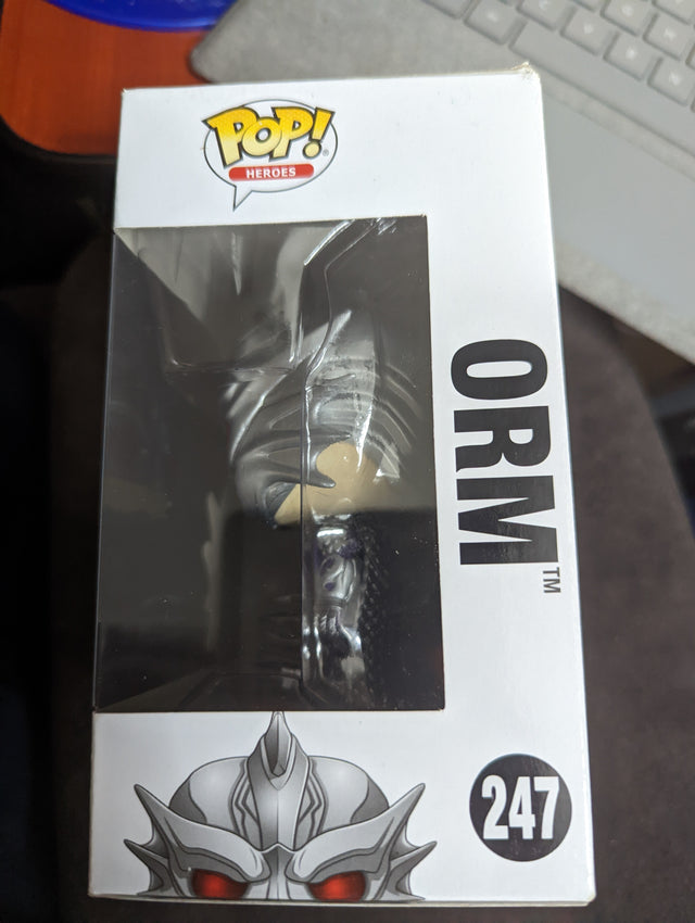 Damaged Box Funko Pop Heroes - Orm #247 (6983216627812)