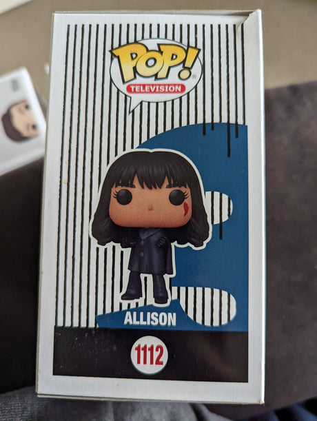 Damaged Box Funko Pop Television - The Umbrella Academy - Allison #1112 (6989909033060)