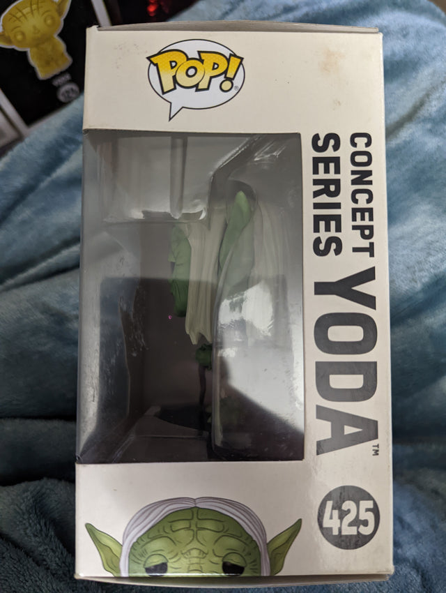 Damaged Box - Funko Pop Star Wars - Concept Series - Alternative Yoda #425 (7022704722020)