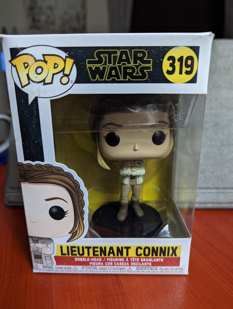Damaged Box - Funko Pop Star Wars - Lieutenant Connix #319 (7026502434916)